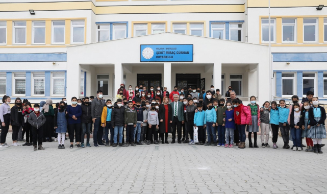 Battalgazi’deki Öğrencilere Eğitim Desteği Sürüyor