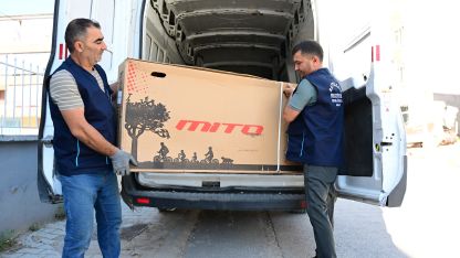 Başarılı Öğrencilere Karne Sürprizi