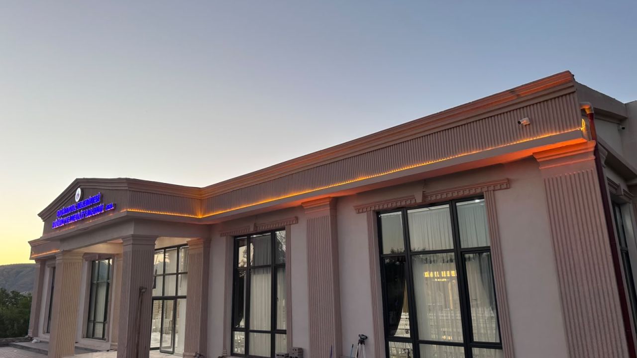 Hakan Bay Sözünü Tuttu, Doğanyol İlk Salonuna Kavuştu