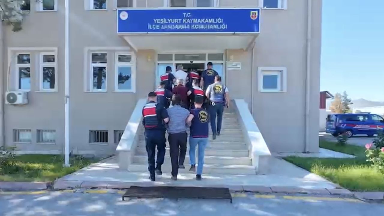 JASAT’tan Cinayet Hükümlülerine Operasyon: 60 Yıllık Ceza ile Aranan 2 Firari Yakalandı
