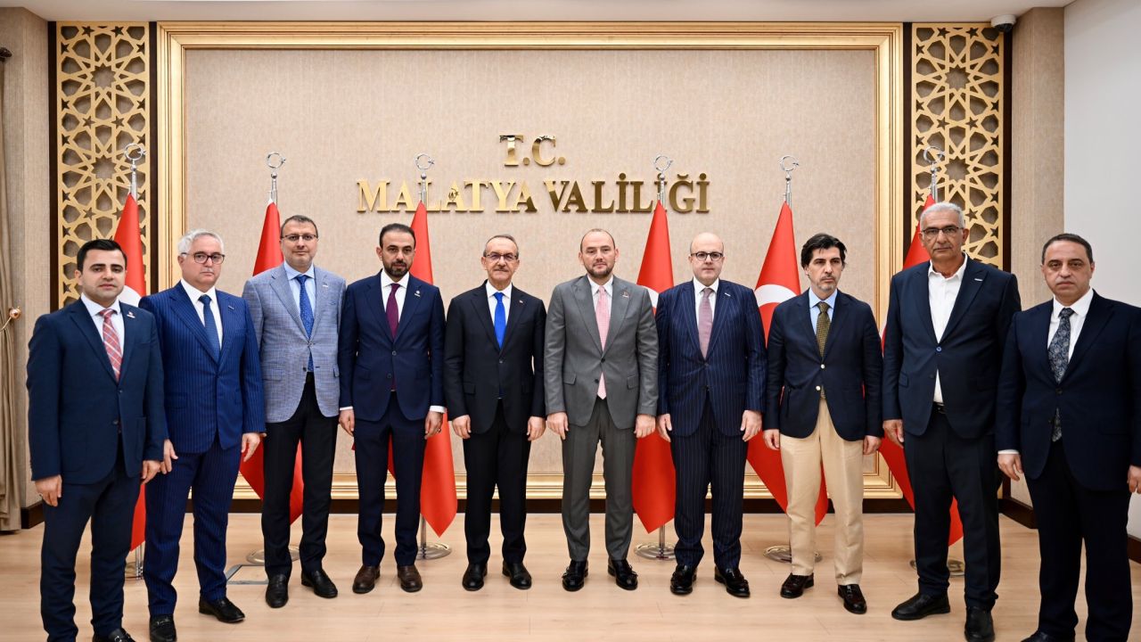 Bakan Işıkhan Malatya’da Temaslarına Valilik Ziyaretiyle Başladı