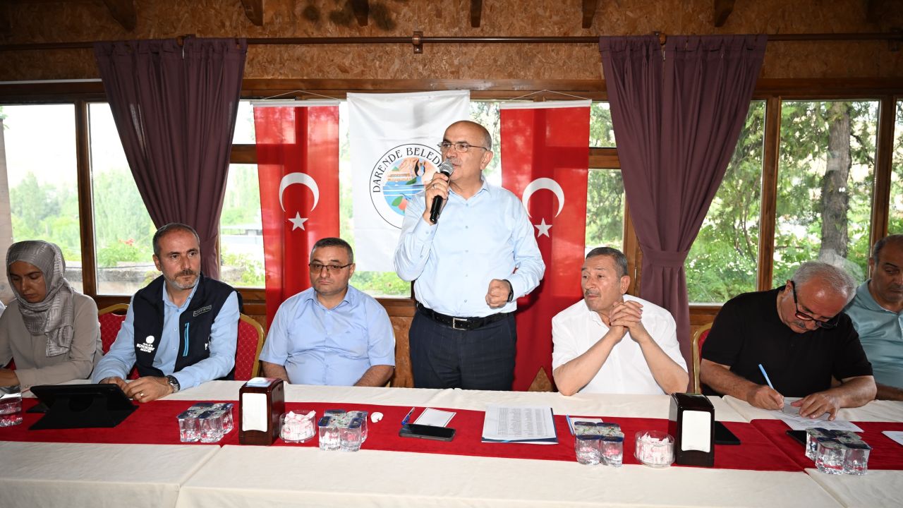 Başkan Er, Darende’de Muhtarların Taleplerini Dinledi