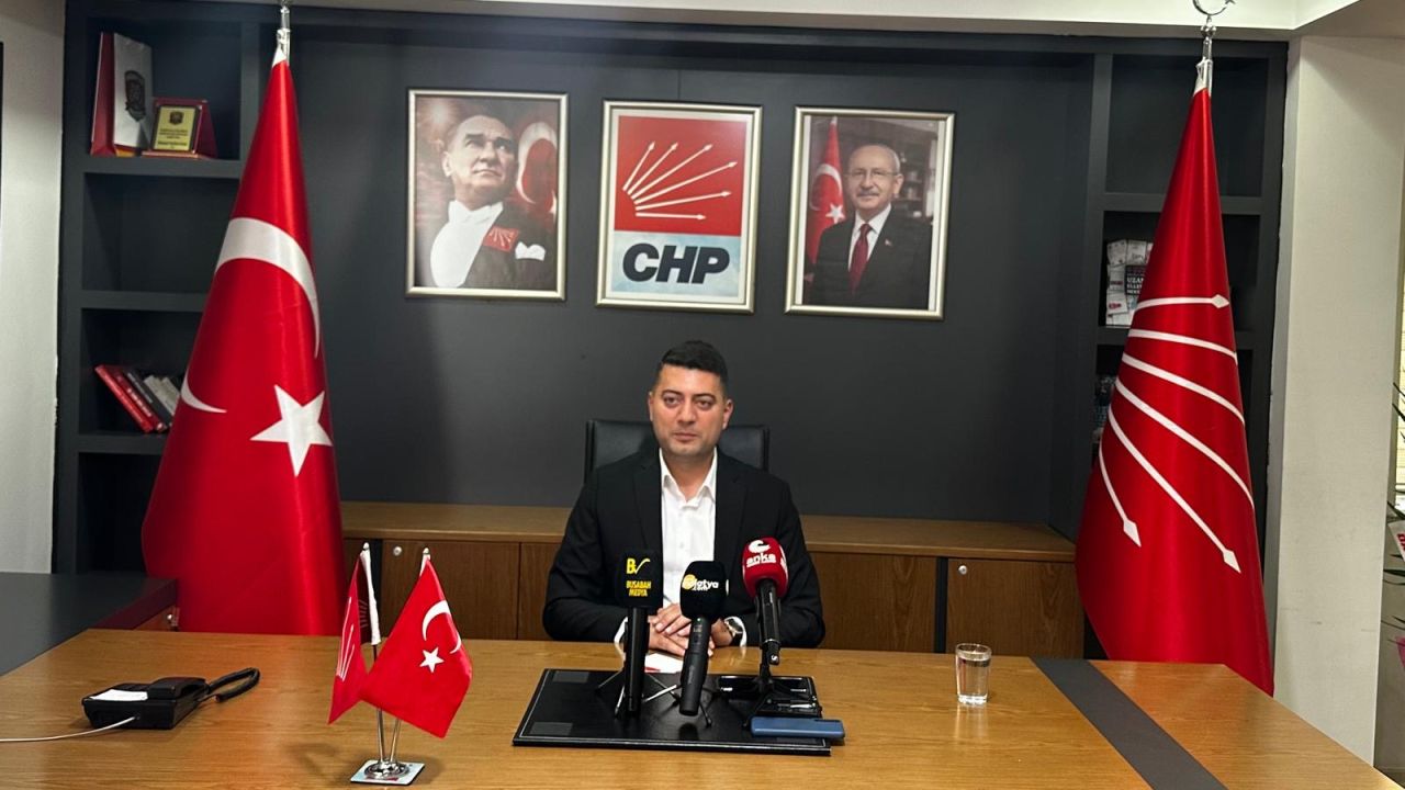 CHP Malatya’da Üç İlçe Başkanı Görevden Alındı