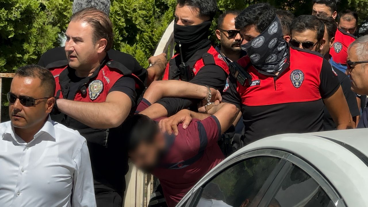 Şifa Mahallesi’nde Pompalı Tüfek Paniği